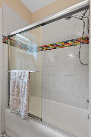 5257 N Laporte Avenue, Chicago, IL 60630