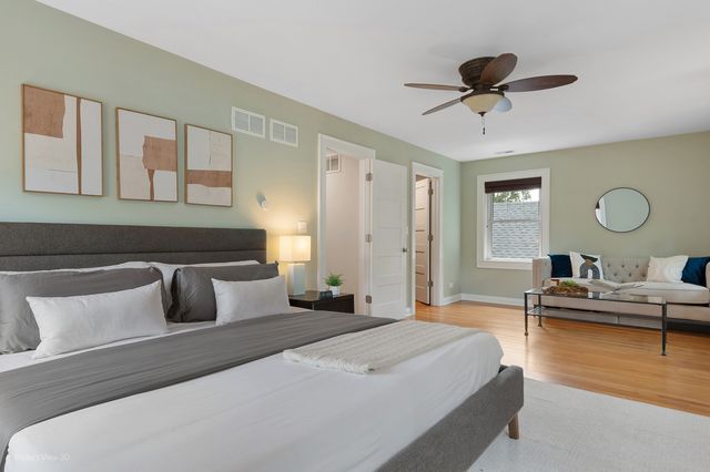 5257 N Laporte Avenue, Chicago, IL 60630