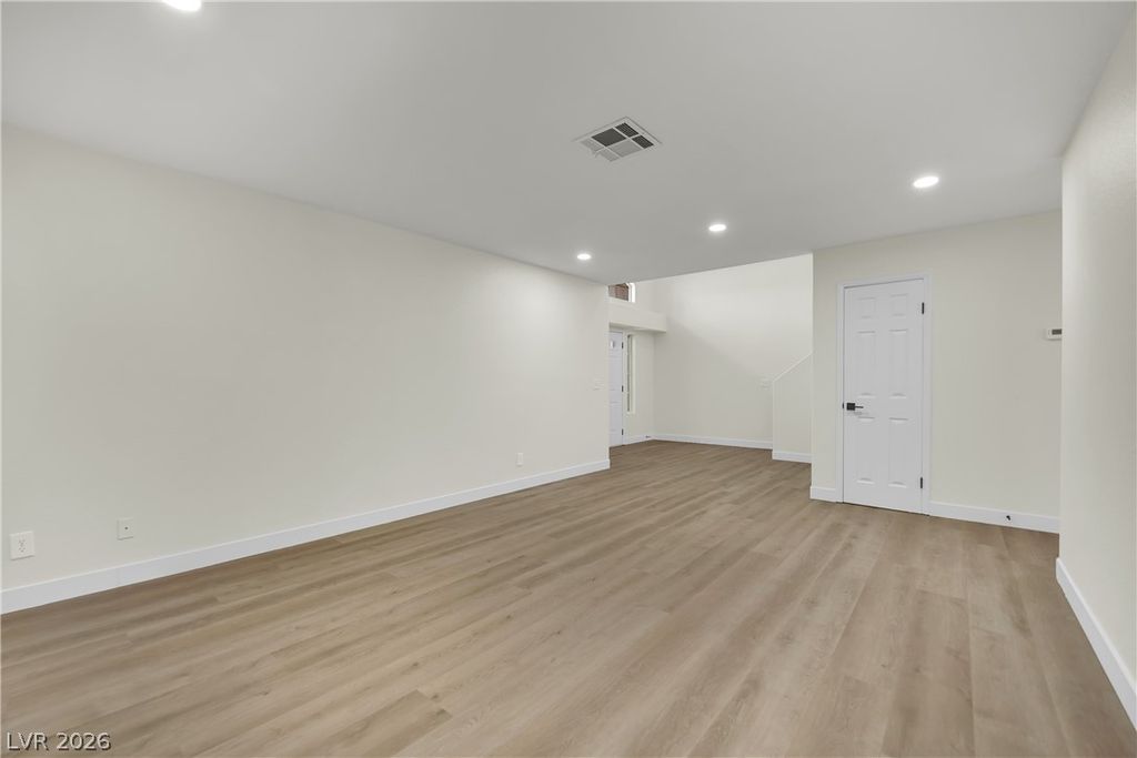 1220 Triumph Court, Las Vegas, NV 89117 — photo 5