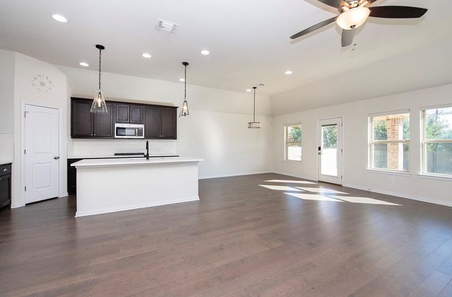 221 Belford ST, Georgetown, TX 78628