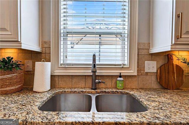 7435 Jamestown Drive, Alpharetta, GA 30005