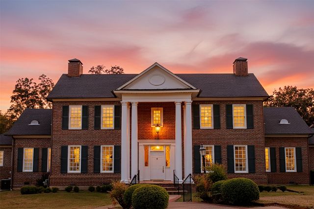 408 E Jolly Street, Palestine, TX 75801