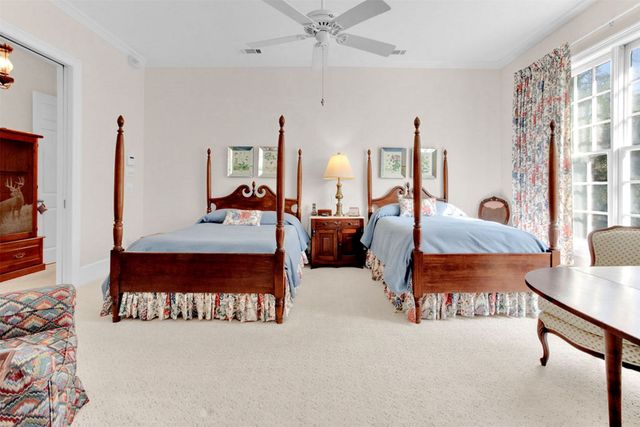 408 E Jolly Street, Palestine, TX 75801