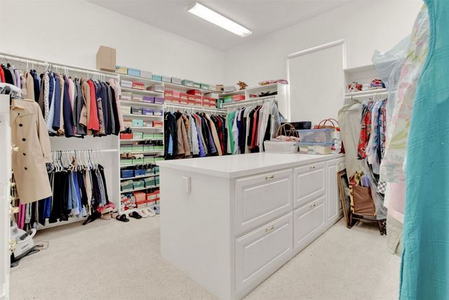 408 E Jolly Street, Palestine, TX 75801