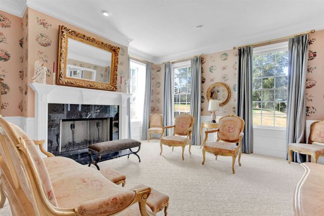 408 E Jolly Street, Palestine, TX 75801