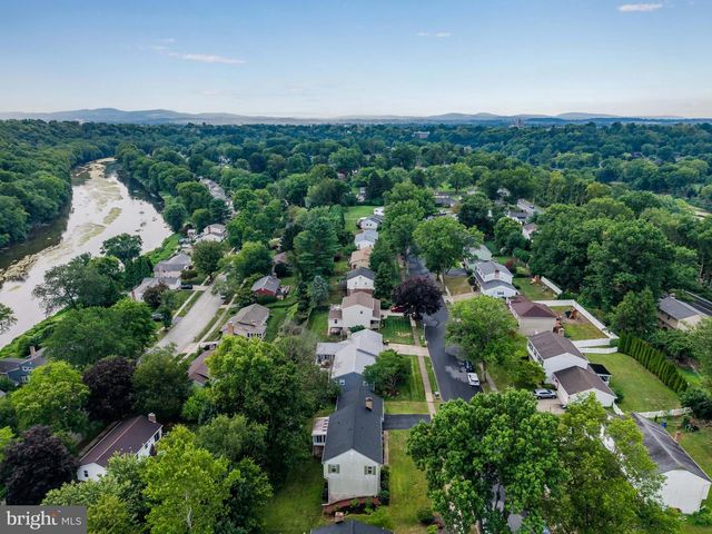 418 SPRING HOUSE RD, Camp Hill, PA 17011
