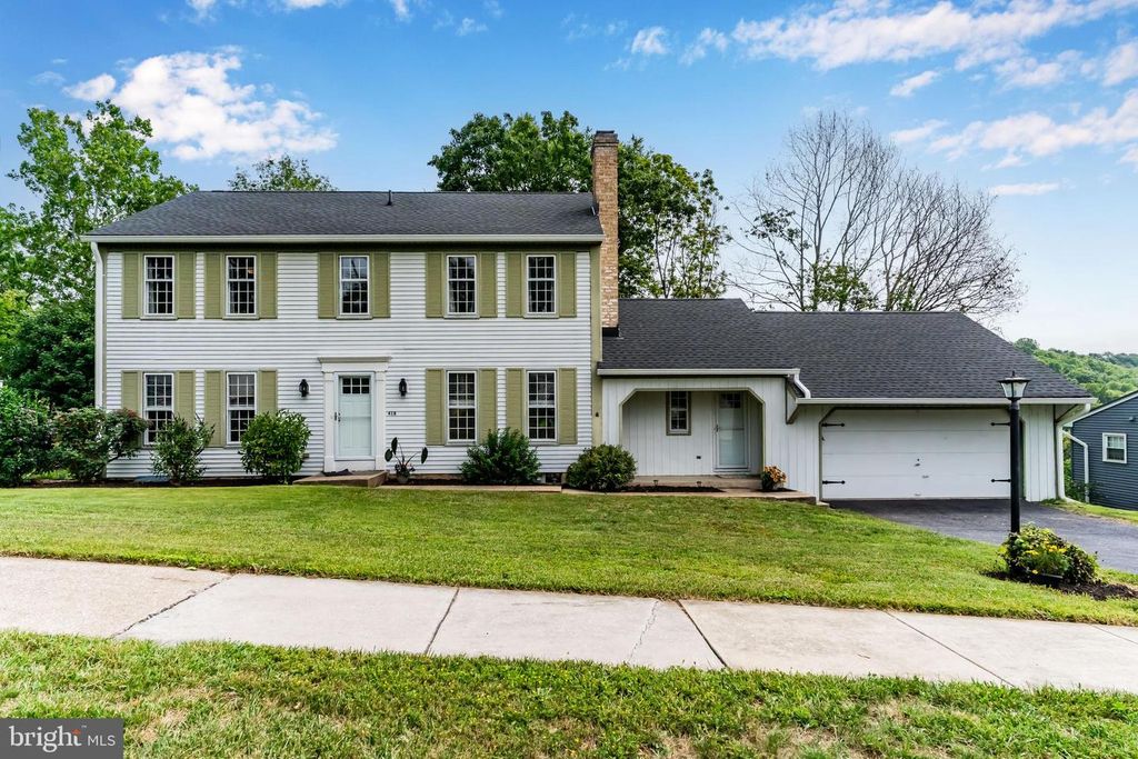 418 SPRING HOUSE RD, Camp Hill, PA 17011