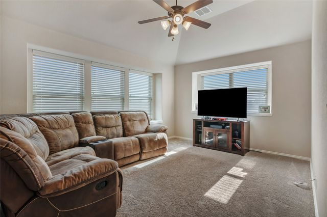 629 Fox View Drive, Fort Worth, TX 76131