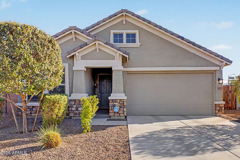 18693 W MESCAL Street, Surprise, AZ 85388 — photo 2