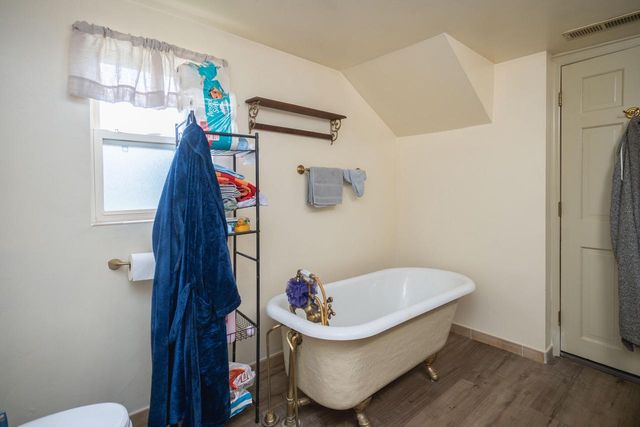 W7852 Town Hall ROAD, Sharon, WI 53585