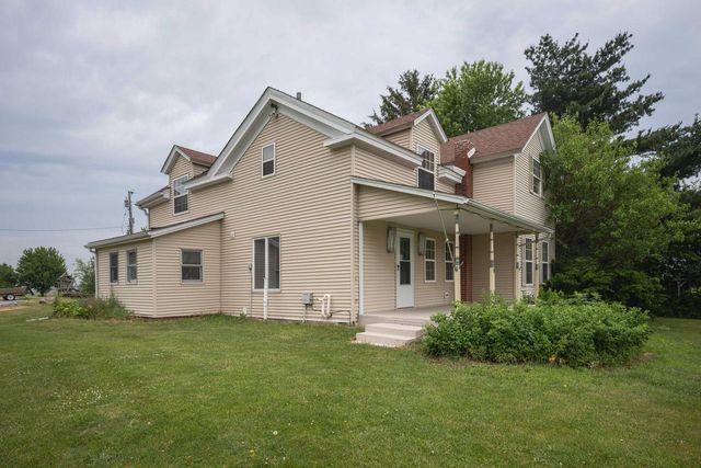W7852 Town Hall ROAD, Sharon, WI 53585