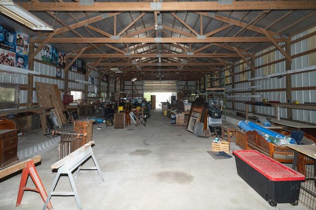 W7852 Town Hall ROAD, Sharon, WI 53585