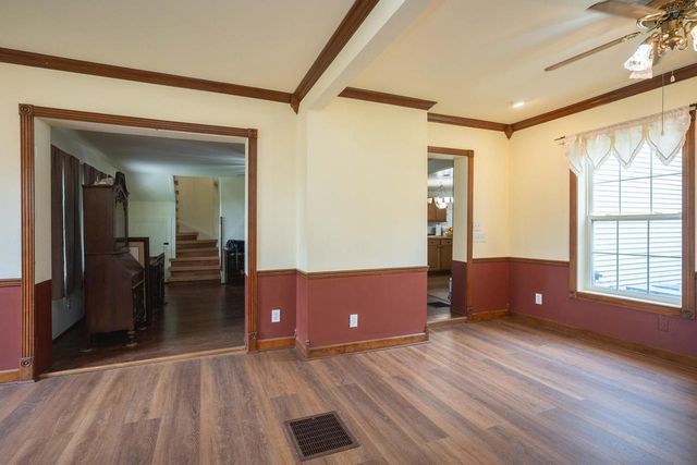 W7852 Town Hall ROAD, Sharon, WI 53585