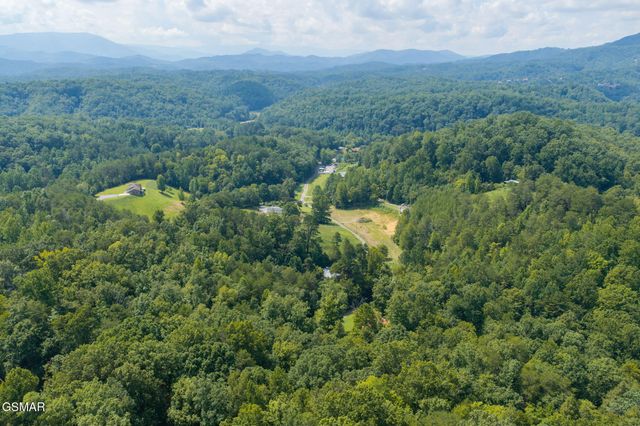 3 Franklin Way, Sevierville, TN 37862