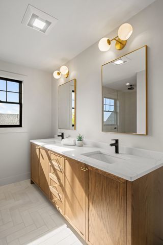 85 Quincy St 85, Medford, MA 02155