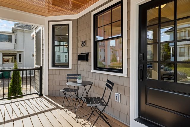 85 Quincy St 85, Medford, MA 02155