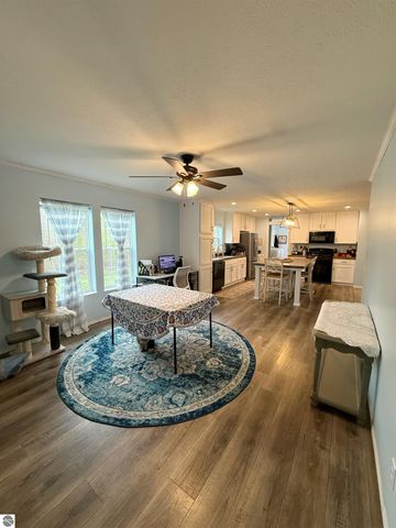 1187 Ironstone Drive, Mt Pleasant, MI 48858