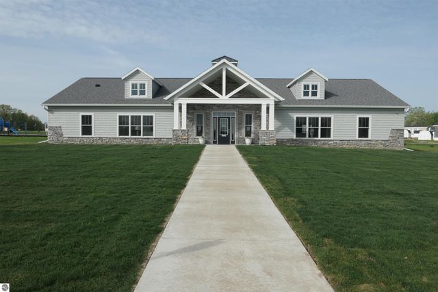 1187 Ironstone Drive, Mt Pleasant, MI 48858