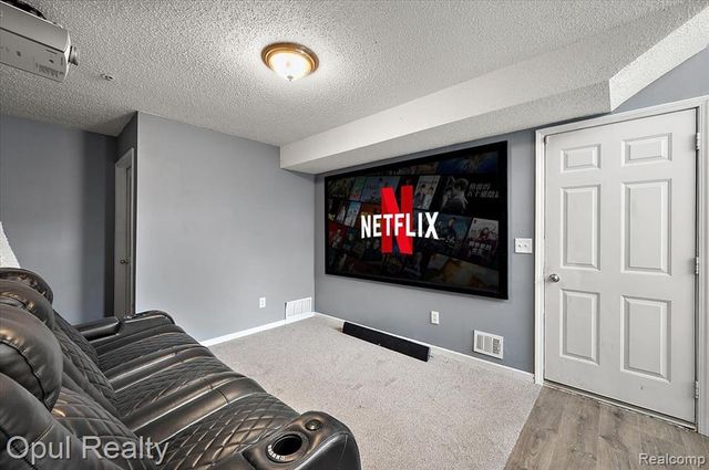 49714 Draper Circle 87, Plymouth, MI 48170