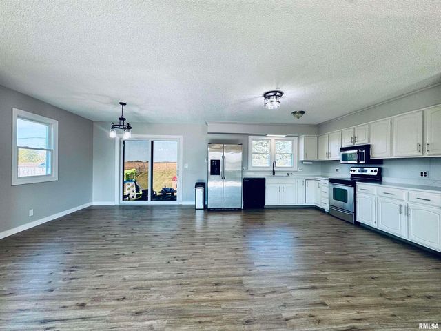 708 TOWER Road, Clinton, IA 52732