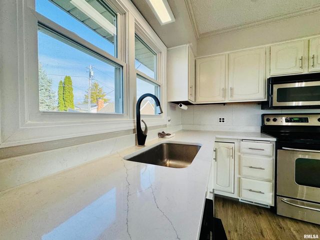 708 TOWER Road, Clinton, IA 52732