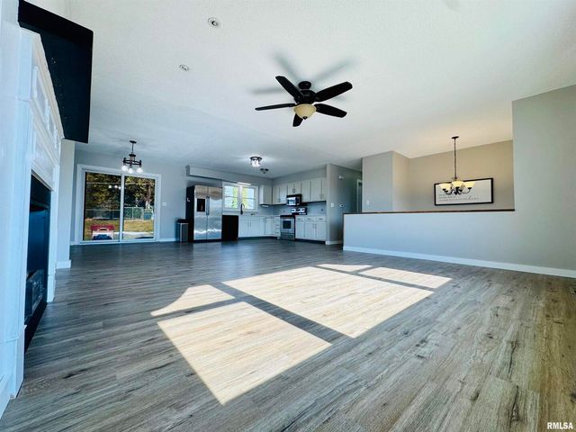 708 TOWER Road, Clinton, IA 52732