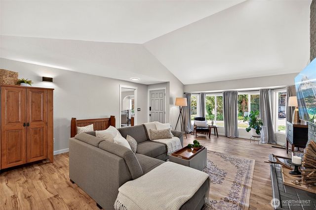 112 Lila Street, Steilacoom, WA 98388