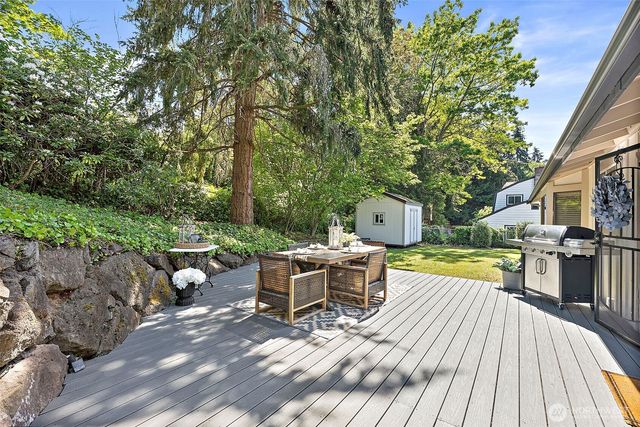 112 Lila Street, Steilacoom, WA 98388