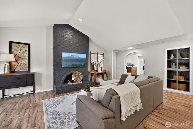 112 Lila Street, Steilacoom, WA 98388