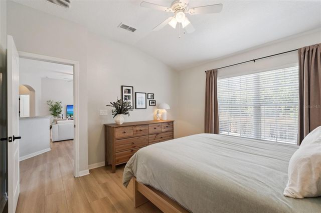 1610 PINE OAK TRAIL, Sanford, FL 32773