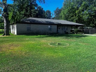 1305 W 7th Street, Mt Pleasant, TX 75455