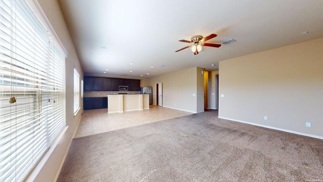 6814 Puente Fields, Converse, TX 78109