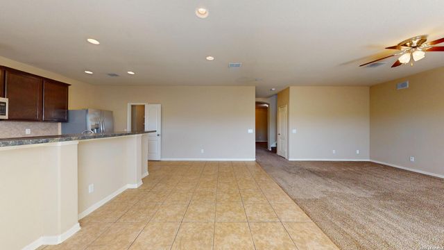 6814 Puente Fields, Converse, TX 78109