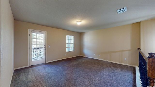 6814 Puente Fields, Converse, TX 78109