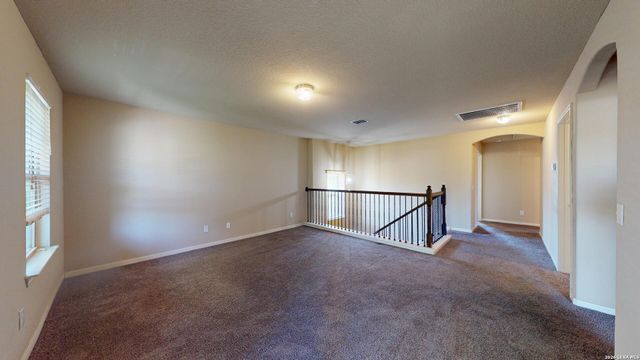 6814 Puente Fields, Converse, TX 78109