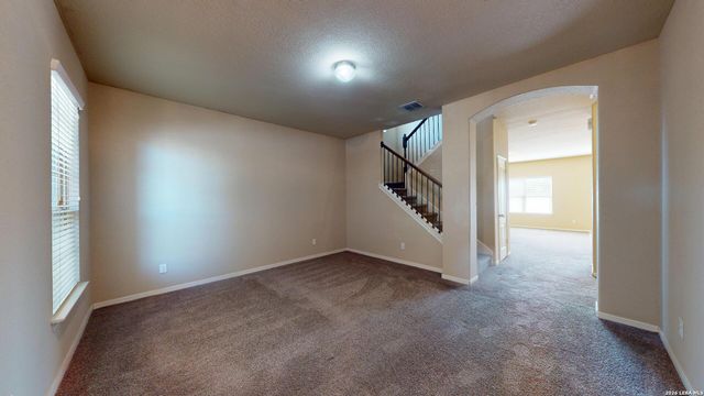 6814 Puente Fields, Converse, TX 78109