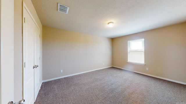 6814 Puente Fields, Converse, TX 78109