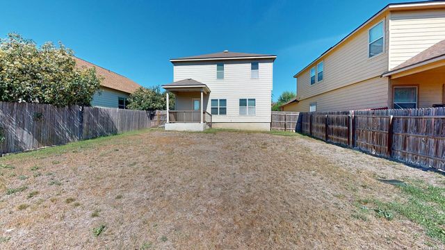6814 Puente Fields, Converse, TX 78109