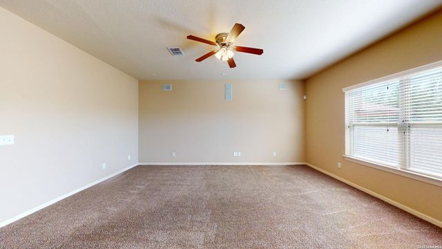 6814 Puente Fields, Converse, TX 78109