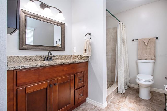 203 AMESBURY CIRCLE, Sun City Center, FL 33573