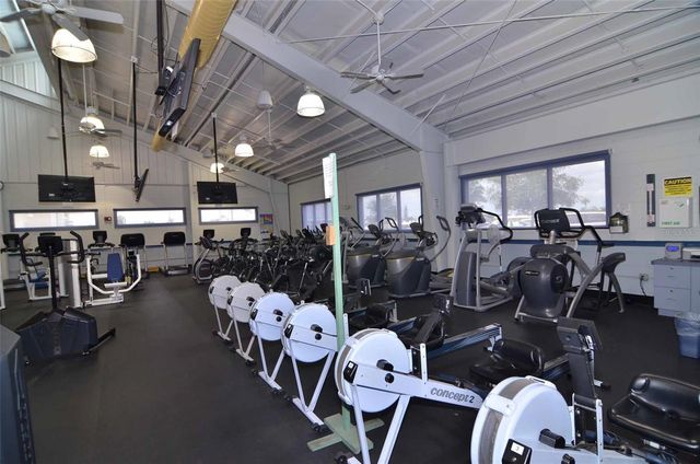 203 AMESBURY CIRCLE, Sun City Center, FL 33573