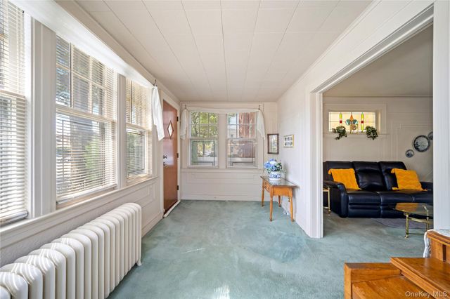 6045 69th Street, Maspeth, NY 11378
