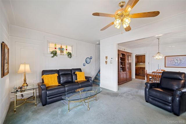 6045 69th Street, Maspeth, NY 11378