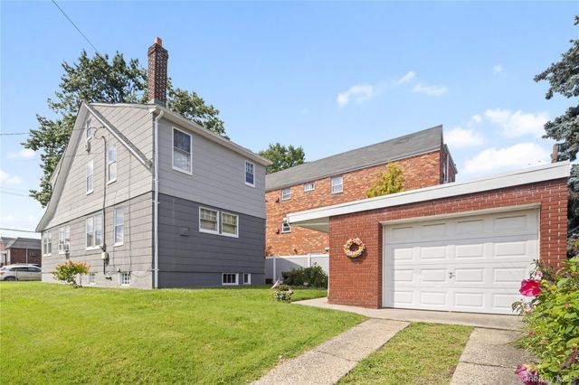 6045 69th Street, Maspeth, NY 11378