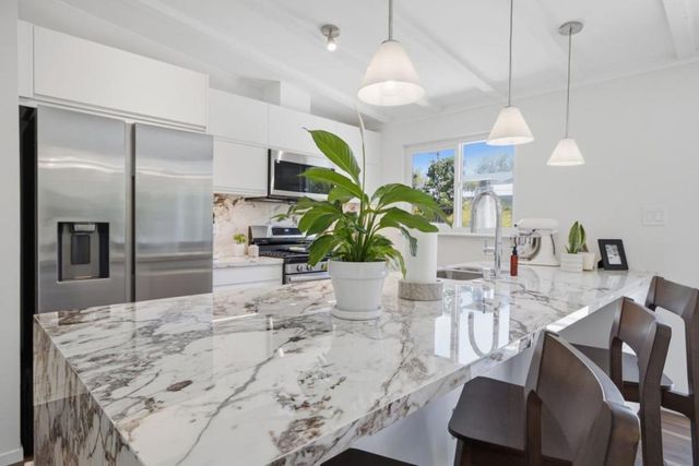 857 Tamarack Lane, Sunnyvale, CA 94086