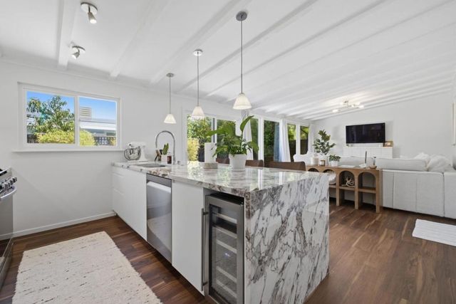 857 Tamarack Lane, Sunnyvale, CA 94086