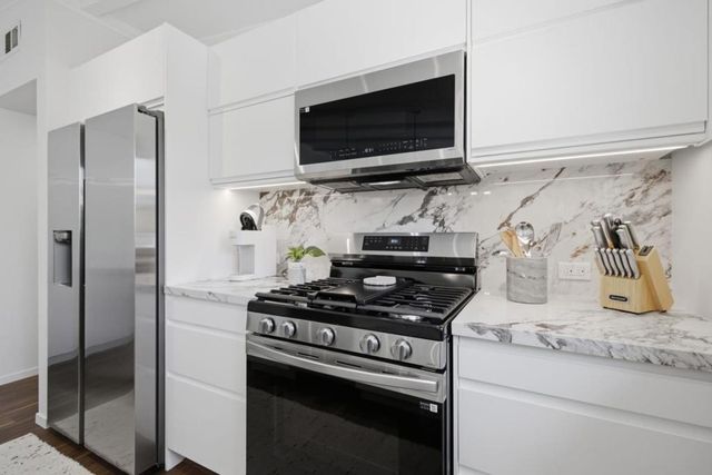 857 Tamarack Lane, Sunnyvale, CA 94086