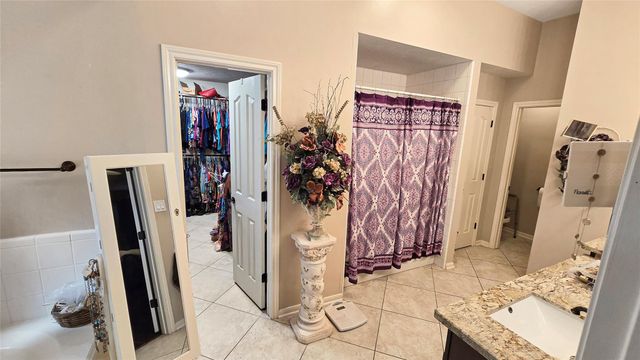 2170 Santa Cruz Lane, League City, TX 77573