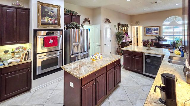 2170 Santa Cruz Lane, League City, TX 77573