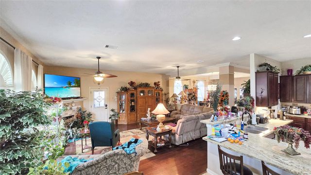 2170 Santa Cruz Lane, League City, TX 77573